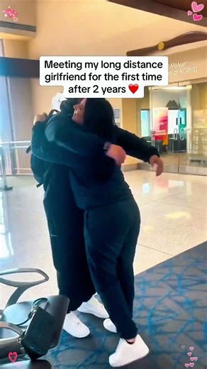 Long distance relationship surprise 😍😍#return #love #homecoming #surprise