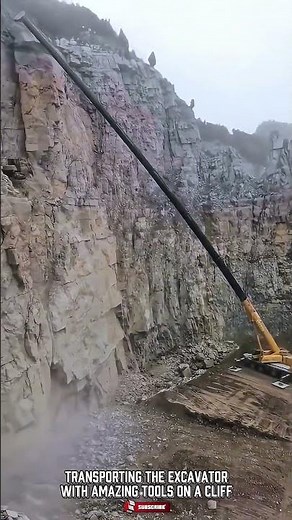 Transporting the excavator with amazing tools on a cliff #Toolholder