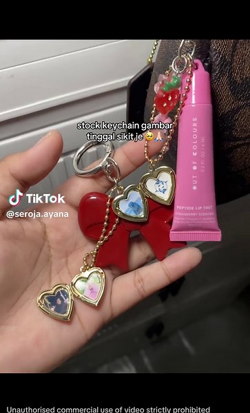 Custom Keychain Locket Designs in Malaysia