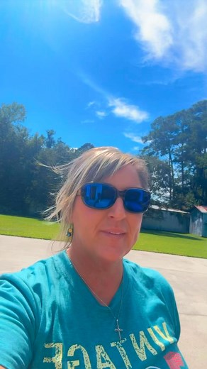 Fall porch 🍁 | Lori Anne