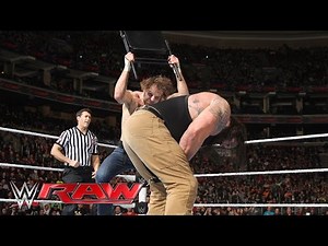 Dean Ambrose vs. Braun Strowman: Raw, March 21, 2016