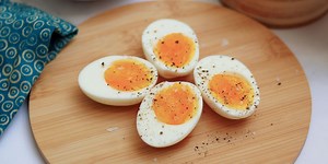 Soft Hard-Boiled Eggs