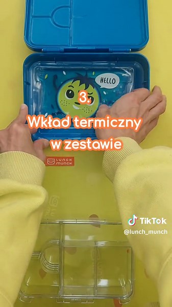 Zastanawiasz się, który lunch box będzie właściwy dla pierwszoklasisty bez szkolnych obiadów na czas drugiego śniadania? No to zagadka rozwiązana! BYSTRY BILL - lunch box do szkoły dla małych detektywów i nie tylko. Ktokolwiek widział kolor jagód i borówek, ktokolwiek wie, że czas posiłku każdego dnia może przynosić nowe przygody i łamigłówki. Bento pojemnik z przegródkami na przekąski i wkładem termicznym na długi czas poza domem! W pojemnikach z serii COOL MUNCH: ❄❄❄ ❄Przegródki o różnych rozm