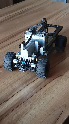 4WS AWD Chassis Building Guide with LEGO Technic
