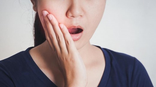 11 Obat Sakit Gigi Alami yang Bisa Dicoba di Rumah, Ada Air Garam-Daun Jambu Biji
