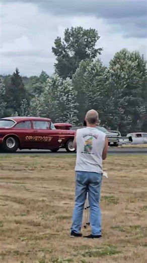 Showdown At Estranged Drags 2025 #estranged #hotrods #dragrace #dragracing #hotrodding #vintagedrags