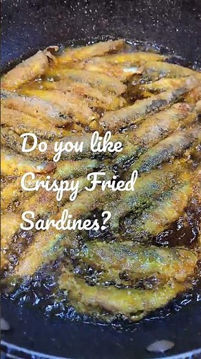 Crispy fried sardines