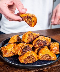 28K views · 260 reactions | 'Nduja & Manchego Sausage Rolls. Absolutely out of this world snack. Get munching. Tune by Bare Jams Full recipe: https://www.mobkitchen.co.uk/recipes/nduja-manchego-sausage-rolls #MobKitchen #StudentFood | Mob | Facebook