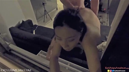 RT @flesh_desires: 6338 — June Liu (刘玥) aka SpicygumSemi-Public Fuck#JuneLiu #Spicygum #刘玥 #Paris