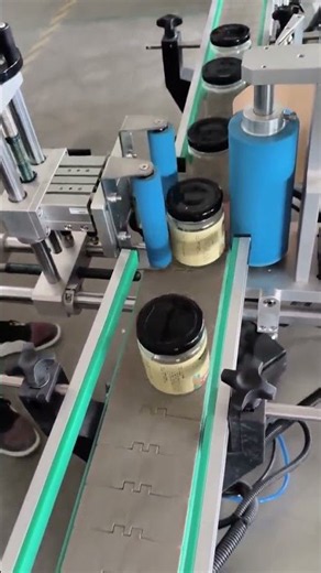 Automatic sticker labeling machine labeler for flat bottle two sides labeling, round bottle labeling