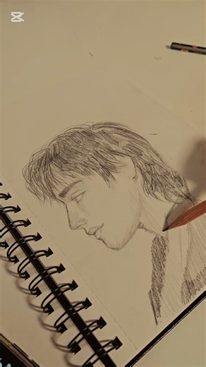 Cross Hatching | Day 2 ✏️Practicing shadows and depth using cross-hatching.2