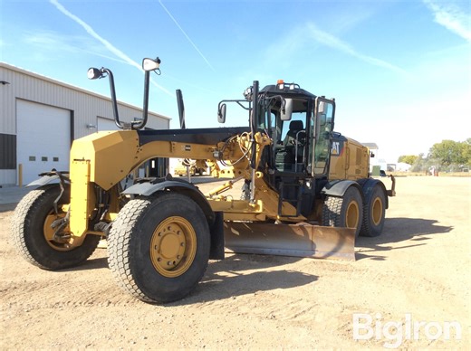 2017 Caterpillar 140M3 AWD Motor Grader W/Ripper | Construction