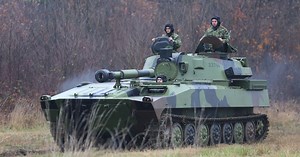 Obuka kopnenih jedinica Vojske Srbije na usavršenim samohodnim haubicama realizovana u Kraljevu