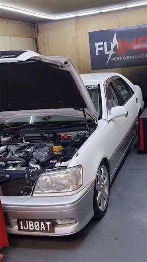 Boosting Performance of Toyota Crown with Turbo Modifications