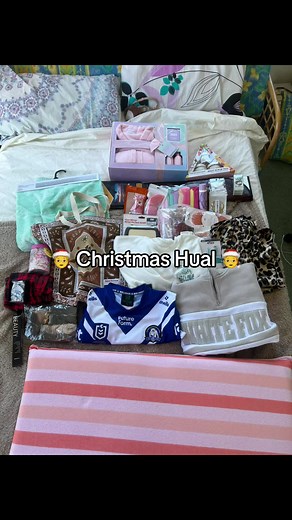 MERRY CHRISTMAS TO EVERYONE !!! #thataussieguideaccount #relatable #foryoupage #fyp #abcxyz #aussiehaul #australianchristmas #nsw