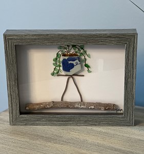 Shadow Box, 5x7 Plant Stand Hand Crafted Using Wood, Sea Glass, Tile and Wiring. - Etsy Canada