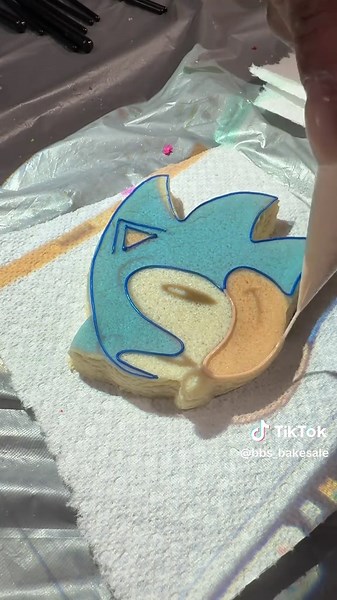 🍪BBs_bakesale (@bbs_bakesale)’s videos with Christmas Bounce - Troy Sawyer