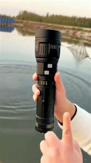 2.1M views · 6.6K reactions | Follow & Comment For Link  Powerful torch light #torchlight #light #powerfullight #homegadgets | Best Selling item | Facebook