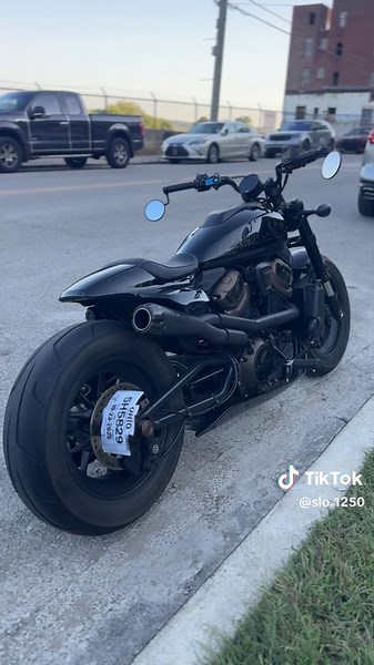 Discover the Thrill of Harley Davidson Motorcycles