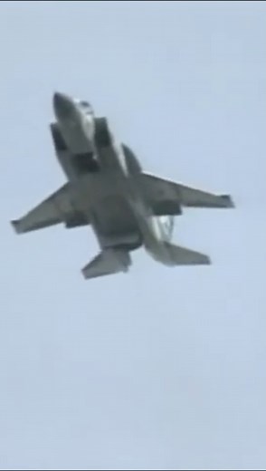 Did you know the Soviets made a VTOL fighter jet? Meet the Yak-141 👀 Follow us for more like this 👍 #aircraft #jetfighter #VTOL #yak141 #fighterjet | PhlyDaily