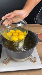 146K views · 195 reactions | Don't eat eggs before seeing this recipe Ingredients: Oil 6 eggs Salt Black pepper 1 cup of breadcrumbs 1/2 onion 1 tablespoon of butter Parsley | Recipe Manual | Facebook