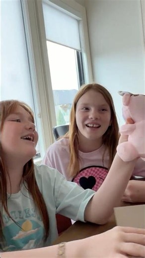 ANOTHER Rainbow Bear??! Adley and Kensley unboxing Stuffies hoping to get my favorite 🤞