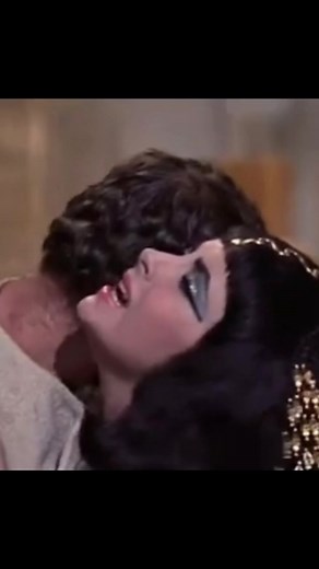 Cleopatra 1963: Elizabeth Taylor & Richard Burton Scene