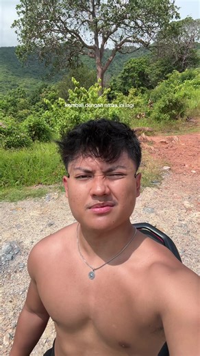 ERLANG (@erlanggsss)’s videos with Be Like a Woman - Chris Rainbow