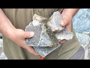 How good is quartzite for making arrowheads? (Flint Knapping)