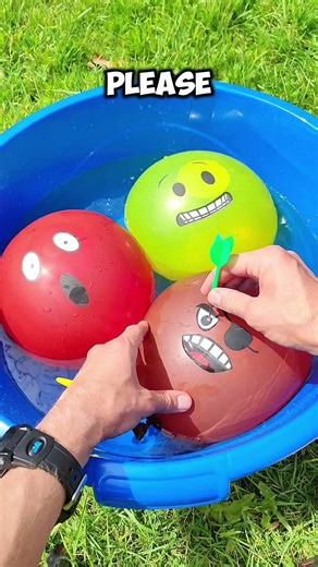 ASMR Balloon popping #asmr #asmrsounds #relaxing #shorts
