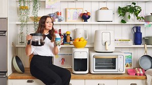 Beautiful Kitchenware by Drew Barrymore debuts at Walmart