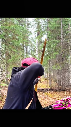 very very agasive shot long range bear hunting#closecall #grizzlybear #blackbear# brownbear# hunt#