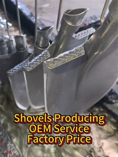 Chinese Factory: 10,000 Shovels for Africa