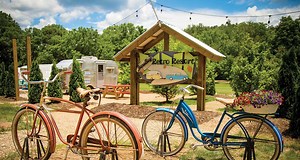 Treehouse Weddings | JuneBug Retro Resort