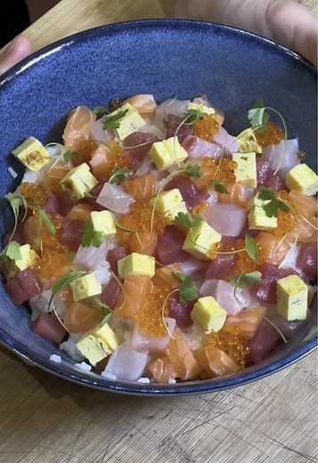 Recette de Chirashi Sushi Maison : Délicieux et Simple