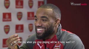 Does Laca prefer Tupac or The Notorious B.I.G.? Who has been been mistaken for? And who is the most famous person he has chilled with? Find out in this excellent Rapid Fire 😂 | Arsenal