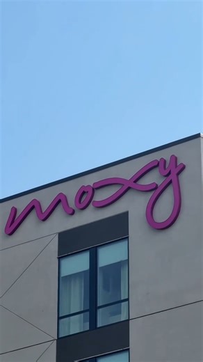 There’s a new stay in town! Moxy Fayetteville is officially open and it’s the kind of place you’ll want to hang out with some friends. • 📍Located in South Yard on MLK, near the UARK Art and Design district. • • #ExperienceFayetteville #FayettevilleAR #MoxyFayetteville #MoxyHotel | Experience Fayetteville
