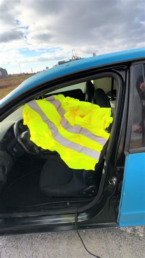 Subwoofer Demo by Bassheads Slovakia - Experience Deep Sound