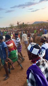 Beautiful African Wedding... A Celebration of Unique Traditions🤭😇#bushcraft #bushlife #bushman #bushmanprank #wildlife #africa #hadzabelifestyle #hadzabebushman #hadzabetribe #hadzabeculture #hadzabe #fyp #viralvideo #FacebookViralPost | Kanu_adi