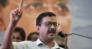Modi behaves like Pakistan PM to subvert federal structure: Arvind Kejriwal Download the ET App: bit.ly/ETMainApp | The Economic Times