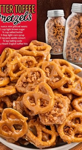 BUTTER TOFFEE PRETZELS! Perfect for parties and gift giving! 16 ounce mini pretzel twists 1 cup light brown sugar ½ cup salted butter 5 tbsp light corn syrup 1 tsp pure vanilla extract ½ tsp baking soda 8 oz Heath English toffee bits #familymeals #Thanksgiving #fblifestyle #holiday #EasyDinners #Christmas | Recipes by kamika