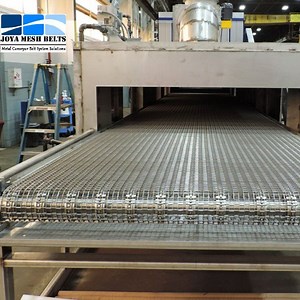 [Hot Item] 316 Stainless Steel Honeycomb Wire Mesh Conveyor Belt for Weed Harvesting