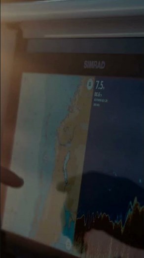 Simrad® NSS® 4 | Designed to Turn Heads