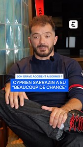 Victime d’un grave accident à Bormio, @cyprien_sarrazin a malgré tout eu "beaucoup de chance" dans son malheur. Ne manquez pas Cyprien Sarrazin à cœur ouvert, un échange passionnant entre le skieur français et @gautdetess, @yoclarey et Pierre-Emmanuel Dalcin, jeudi à 17h45 sur Eurosport et en VOD sur @hbomaxfr | Eurosport France