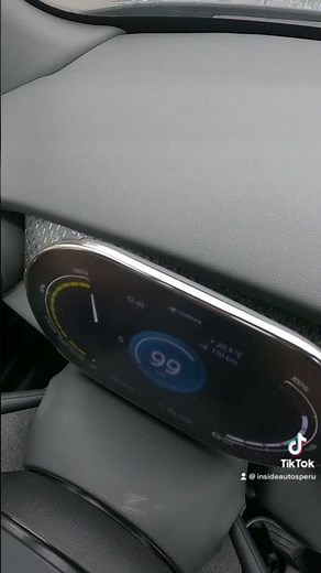 MINI Cooper SE 100% eléctrico acelerando de 0 a 100 km/h - Insideautos