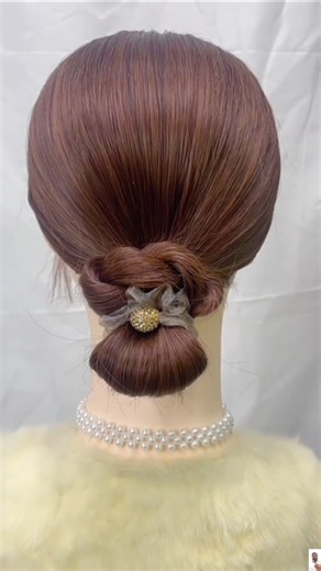 Easy Everyday Hairstyle with Pony Band 🪄 No Effort Look #shorts