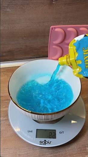 Candy Jelly Milk Dessert Fun & Easy Treat #CandyDessert #JellyDessert #MilkDessert #EasyDessert