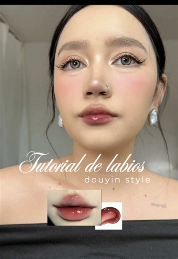 Tutorial de Labios: Agranda y Contornea con Estilo