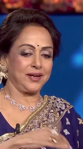 #dharam जी ने हेमा🥰 जी को घूमाया साइकिल पर beutiful capul ❤️ and biutiful love story..