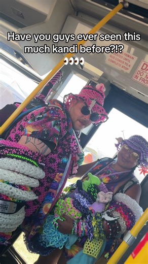 Honey🍯D (@og_honeyd) - Carrying Kandi for 10 Hours Straight Challenge